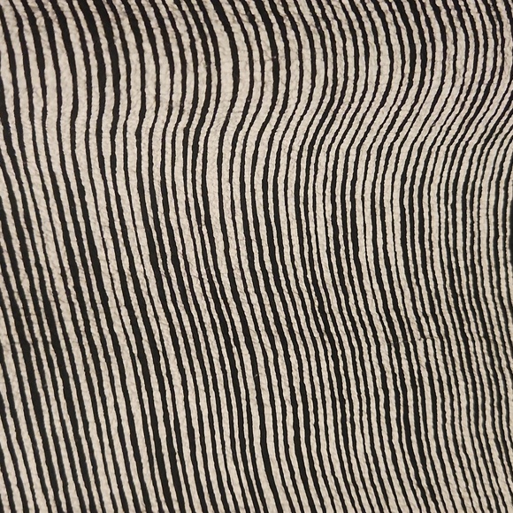 ELLE top - Picture 3 of 8